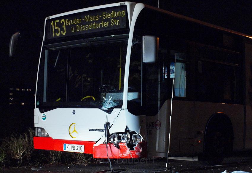 VU Roller KVB Bus Hoehenhauser Ring Koeln Muelheim P39.JPG